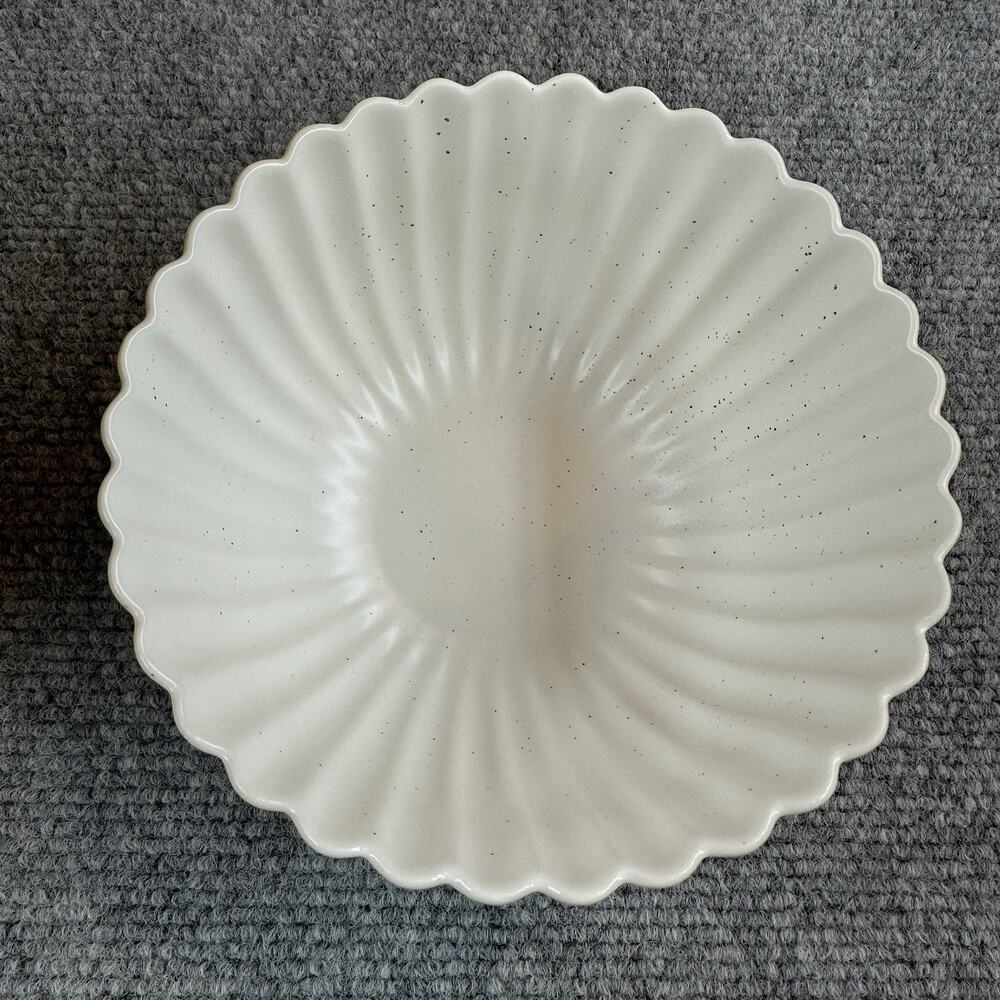 WENSHUO Daisy Bowls Set of 4 Nacre White Ceramic 5.5” Speckled Floral Ice Cream - Picture 4 of 12